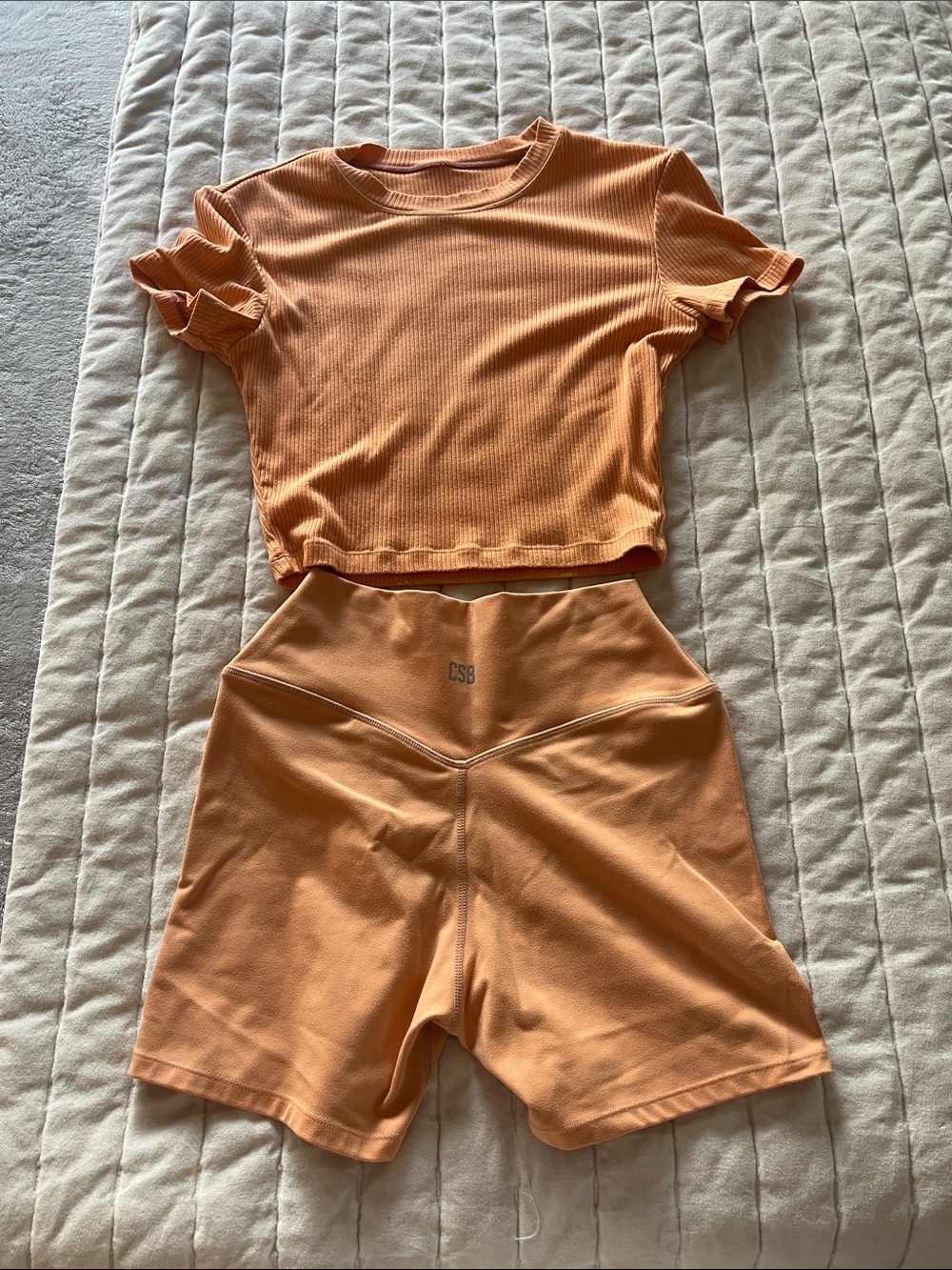 CSB Women's Ribbed Crop Tee & High-Waist Biker Shorts Set - Peach